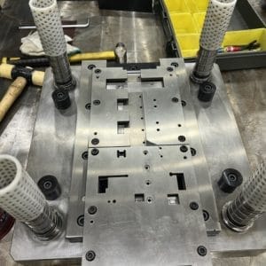 Khuôn dập liên hoàn gia công chính xác tại Cơ khí An Thạnh Phú